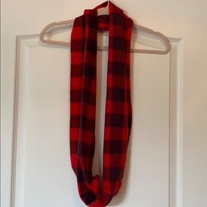 Old Navy Red Buffalo Plaid Scarf